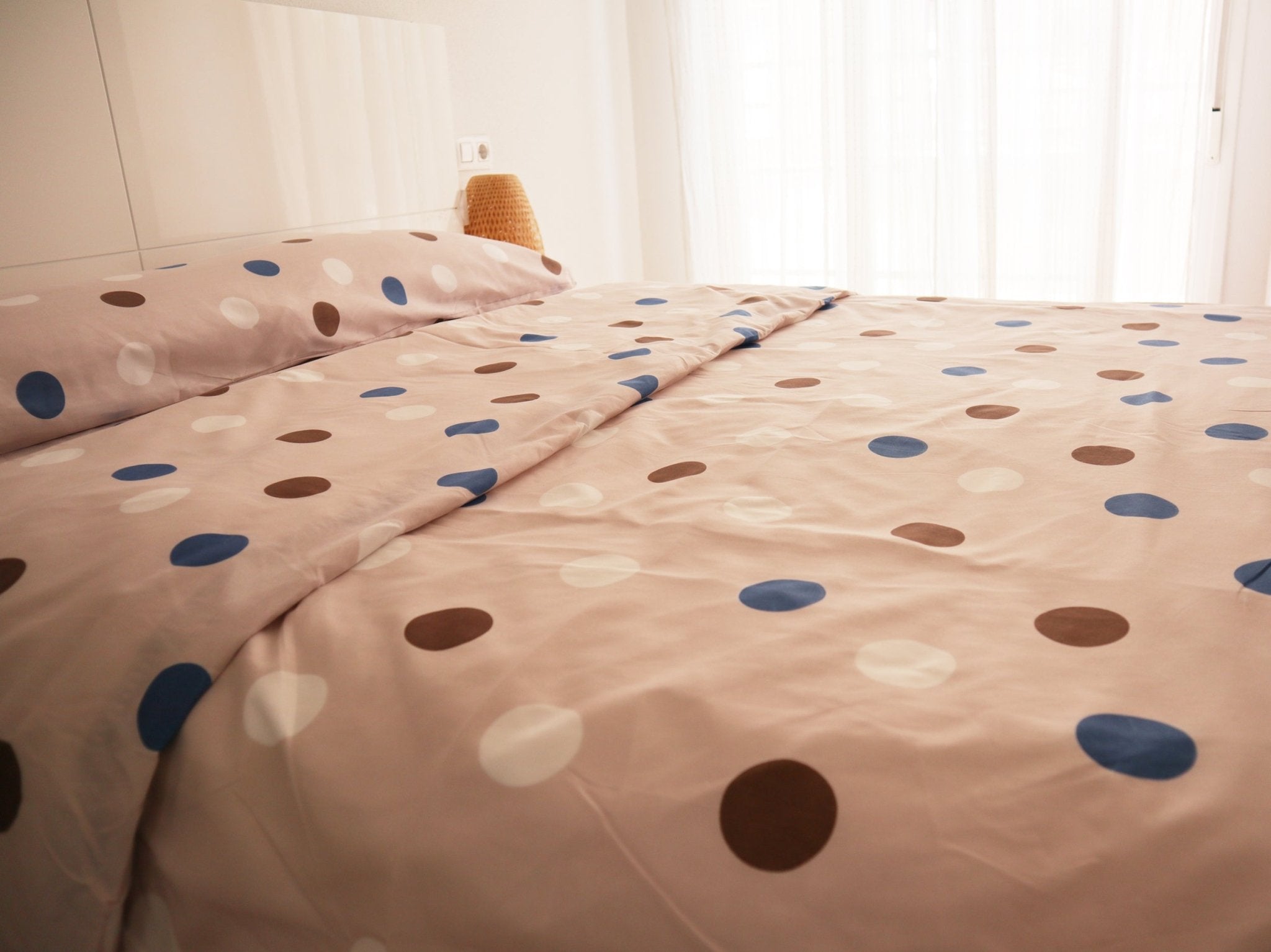 Imagen de Ropa de cama Juego de Funda Nórdica (Puntos) en color 90 de Meishida